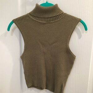Le Lis Military Green Ribbed Top